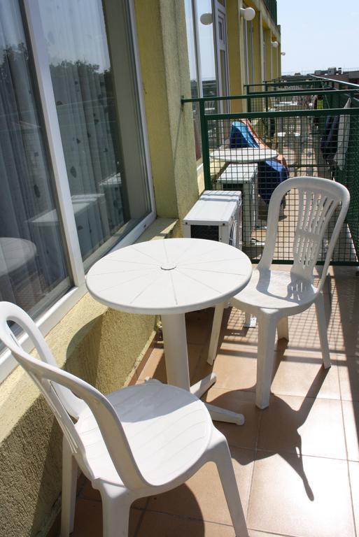 Sunny Varshava Hotel Golden Sands Quarto foto